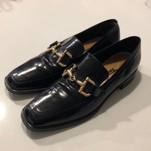 Vintage Brown’s black loafers with buckle made in Italy